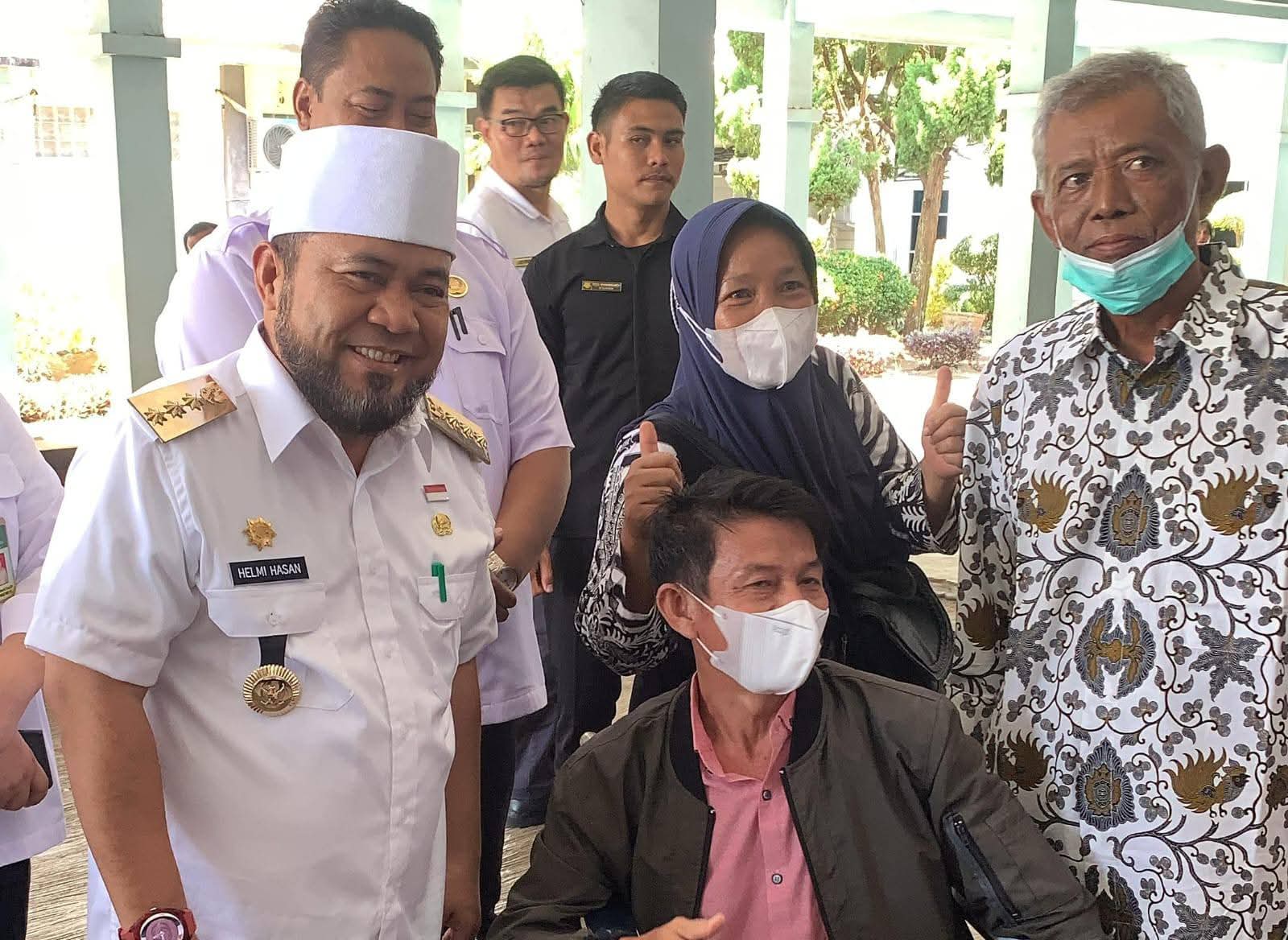 Gubernur Bengkulu, Helmi Hasan saat mengunjungi RS M.Yunus.