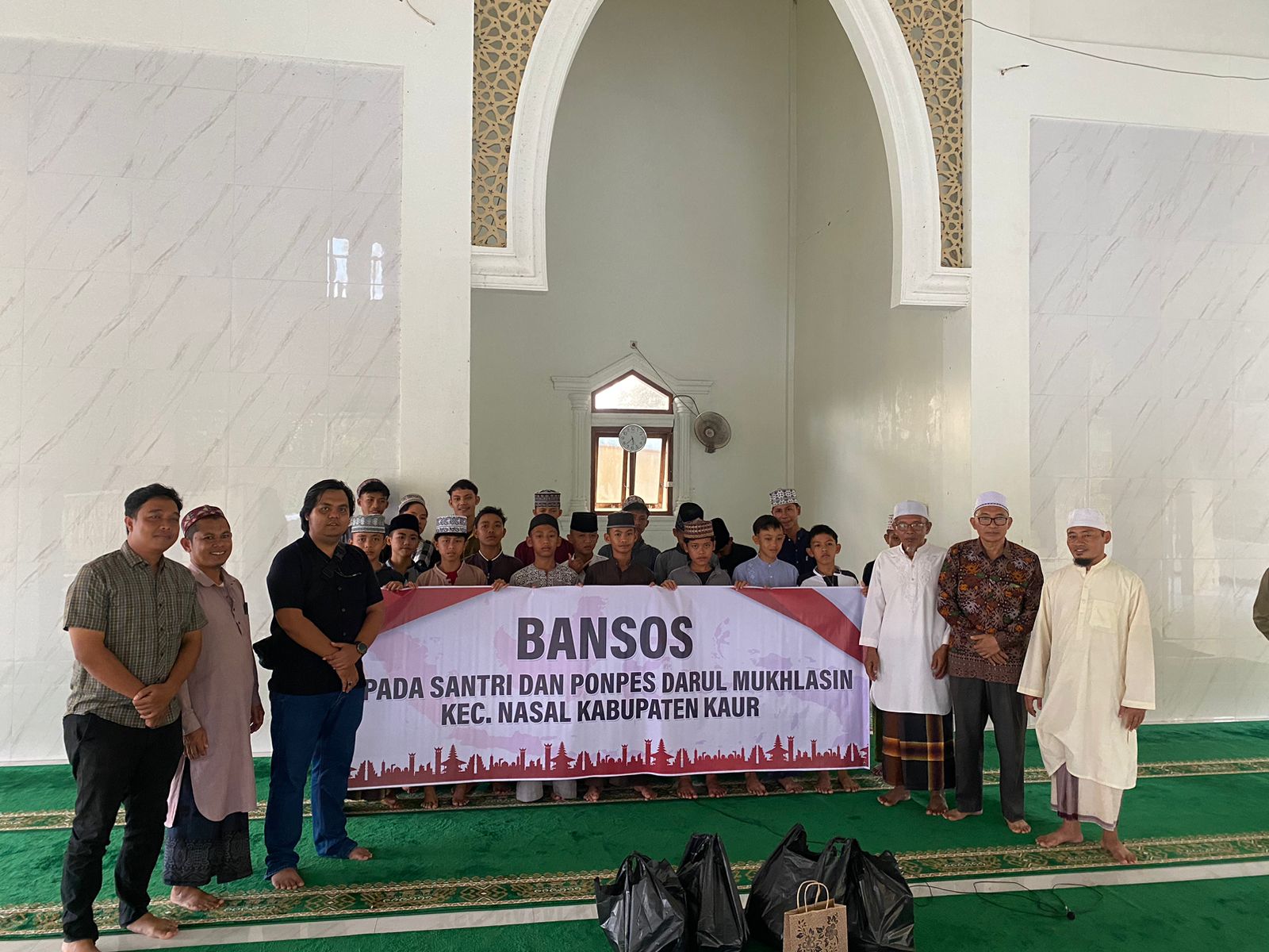 Ponpes Darul Mukhlasin Kaur