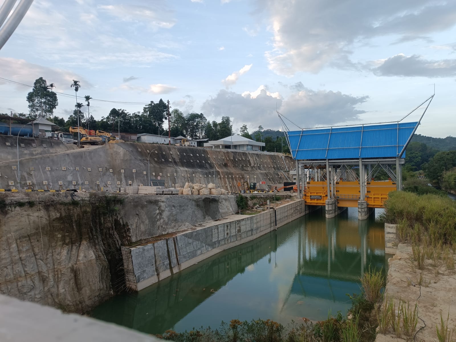 Proyek Pembangkit Listrik Tenaga Air (PLTA) Kerinci