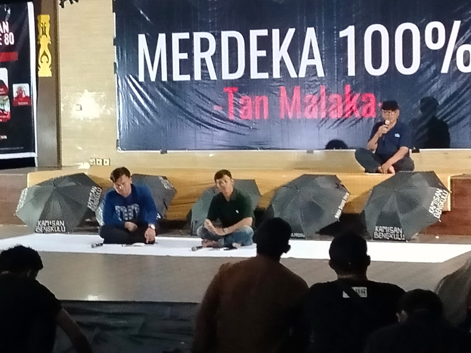 BEM SI Bengkulu Gelar Dialog Refleksi 80 Tahun Kemerdekaan Republik Indonesia di Pendopo Taman Budaya Kota Bengkulu, Jumat 15 Agustus 2025.