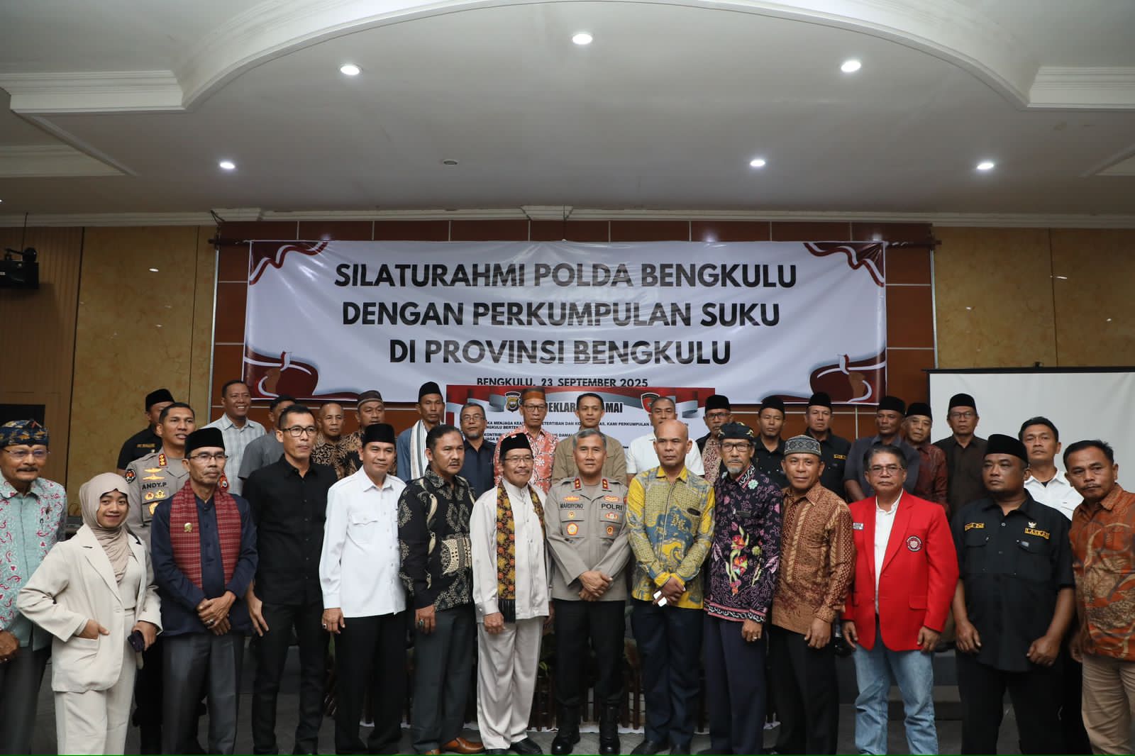 Polda Bengkulu dan Tokoh Adat Gelar Deklarasi Damai Antar Suku untuk Jaga Persatuan Daerah