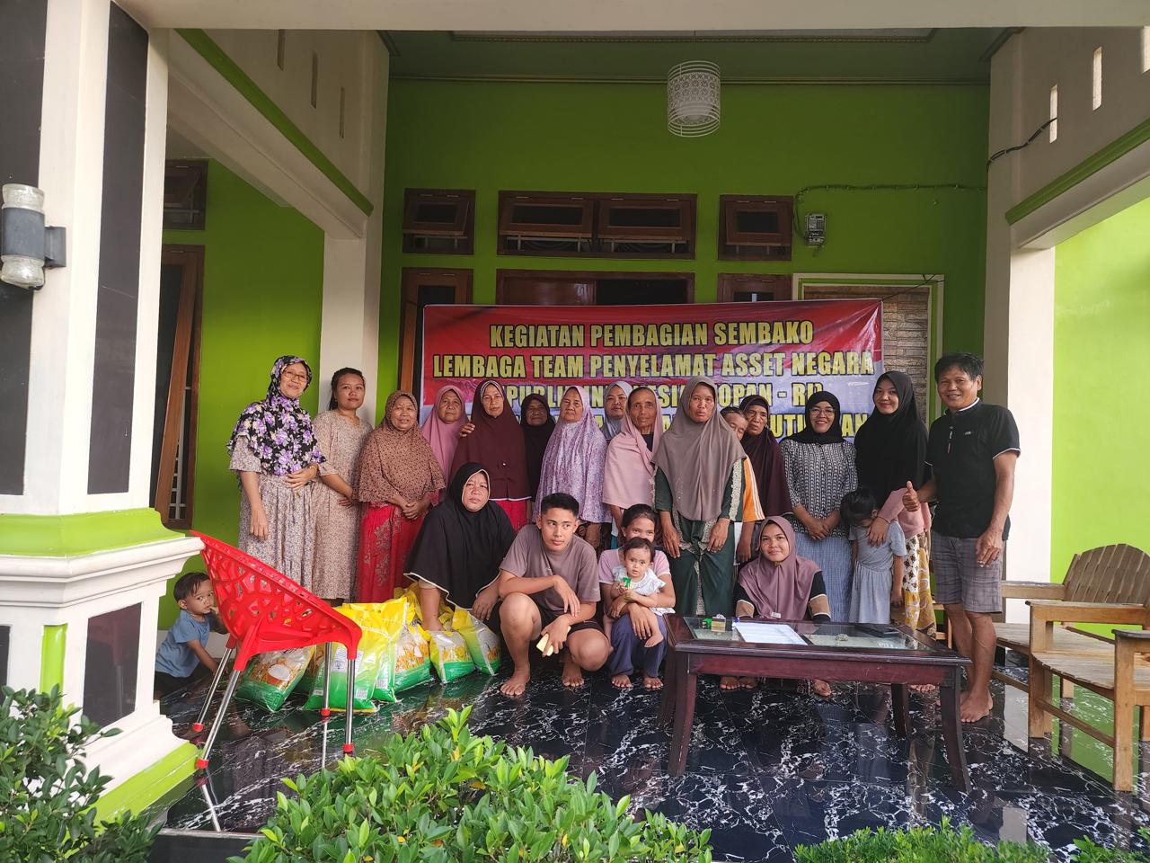 LSM TOPAN RI