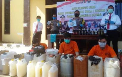 Tuak Dan Air Miras 