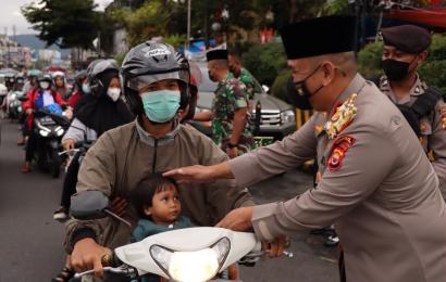Bentuk Kepeduliaan Sesama Umat Muslim, Polres RL Bersama Forkopimda Lakukan Gerakan Taktis