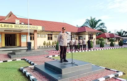 Wakapolda Bengkulu Pimpin Apel Pagi Di Mapolres Mukomuko