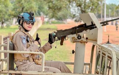 Sambut Hari Polwan, Briptu Nina Polda Bengkulu Persembahkan Medali United Nations dari PBB