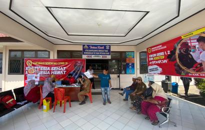 MAKSIMALKAN CAPAIAN VAKSINASI, BINDA BENGKULU GENCARKAN VAKSINASI DOOR TO DOOR