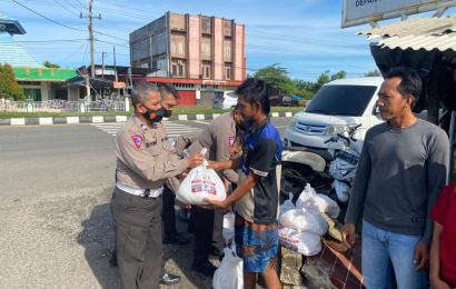 Polda Bengkulu berbagi