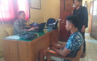 Korban Saat Melapor Ke Polsek Kota Manna Polres Bengkulu Selatan