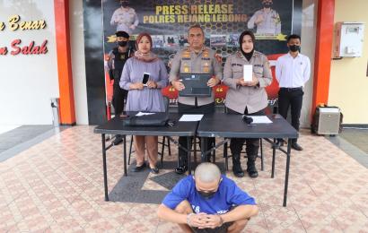Pelaku Saat Diamankan Dipolres Rejang Lebong