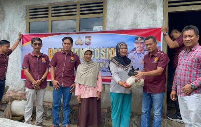 Sat Intelkam Polres RL Bantu Warga Tak Mampu dan Sakit Menahun 