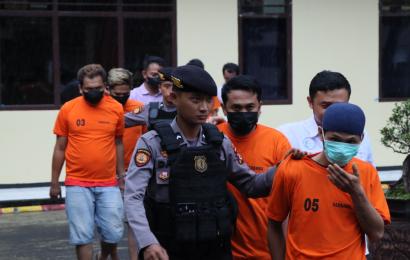 Para terduga pelaku penyalagunaan narkoba