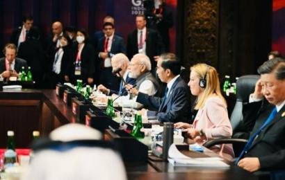 Presiden Joko Widodo (Jokowi) membanggakan pemindahan ibu kota baru ke Nusantara, Kalimantan Timur dalam rangkaian Konferensi Tingkat Tinggi (KTT) G20