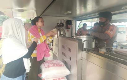 Terdapat 6 Dapur Umum Yang Telah Didirikan.