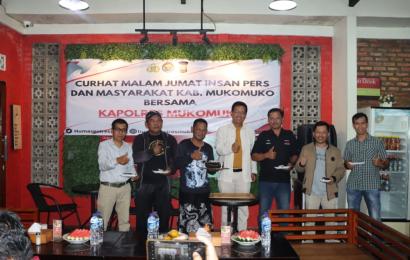 Kegiatan Curhat Malam Jumat bersama Kapolres Mukomuko