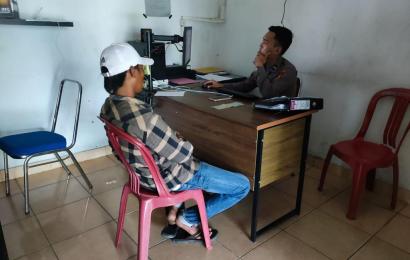 Korban membuat laporan ke polisi