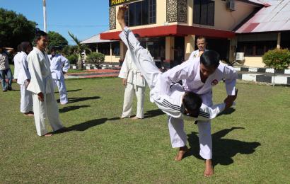 Polres Bengkulu Selatan Gelar Ujian Bela Diri Polri Untuk 25 Personel