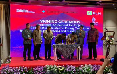 The Signing  Ceremony of Principles Agreement for Project Cooperation Related  to Energy Transition between PLN and Sumitomo Corporation