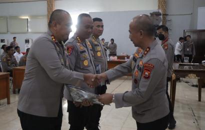 Kapolres Rejang Lebong Terima DIPA 2023 dan Tandatangani Pakta Integritas 