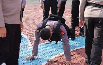 Kasi Propam Lakukan Gaktiplin Personel Polres Rejang Lebong