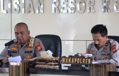 Polres RL Sosialisasi DIPA RKA KL TA 2023 dan Penandatanganan Pakta Integritas