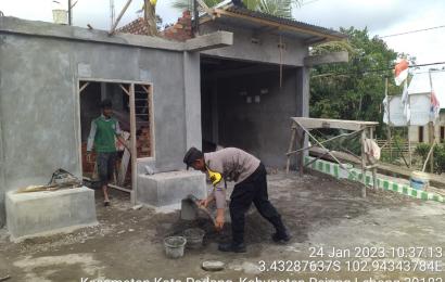 Bhabinkamtibmas Polsek Kotapadang Sambang Warga