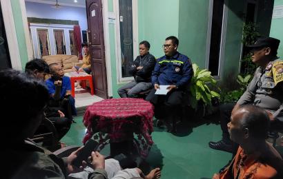 Bhabinkamtibmas Polsek Gading Cempaka Mediasi Pelajar Bertikai