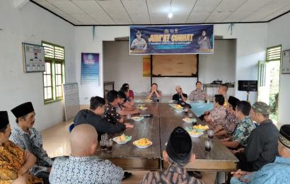 Polsek Sindang Kelingi Gelar Jumat Curhat di Balai Desa Sindang Jati
