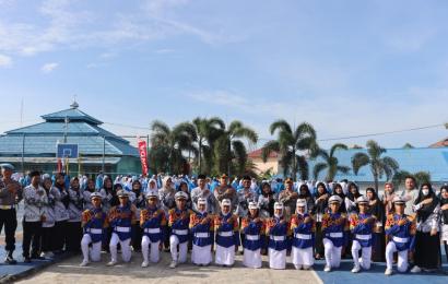 Jadi Inspektur Upacara di SMAN 2, Kapolresta Kenalkan Program Polisi Sahabat Pelajar