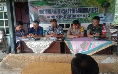 Kades Bersama Bhabinkamtibmas dan Babinsa Hadiri Musrembang Selaku Pilar Desa