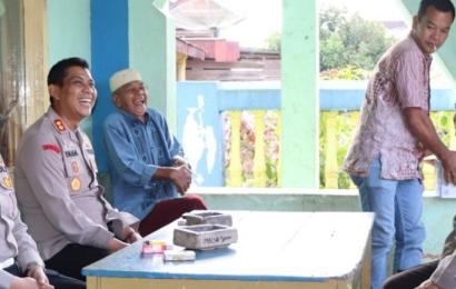 Kapolres Kepahiang Dengarkan Keluhan Para Tokoh dan Warga Desa Penanjung Panjang