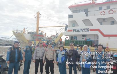 Antisipasi Gangguan Kamtibmas, Polsek KSKP Sambangi Pelabuhan Dermaga Pulau Baai