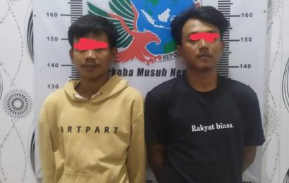 Dua pelaku pembawa sabu