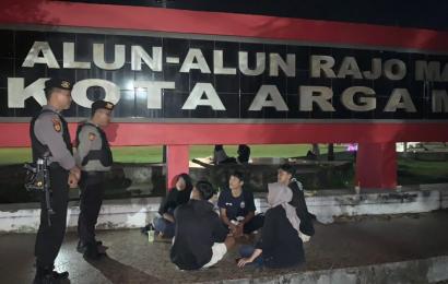 Tim Patroli Sat Samapta Polres Bengkulu Utara Tingkatkan Patroli Malam Hari Tekan Kriminalitas