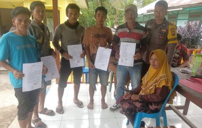 Bhabinkamtibmas Polsek Lebong Selatan Mediasi Kasus Pencurian di Desa Tik Jeniak