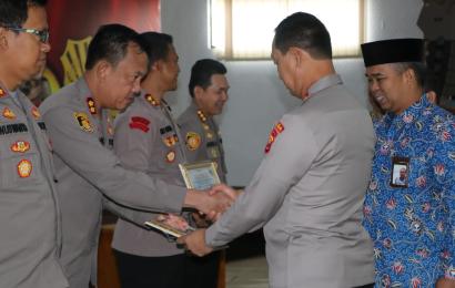 Polres Lebong Raih Peringkat Ketiga di Se Polres Jajaran Dalam Pelayanan Publik Tahun 2022