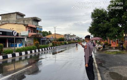 Sat Samapta Polres Bengkulu Selatan Laksanakan Gatur Lalin