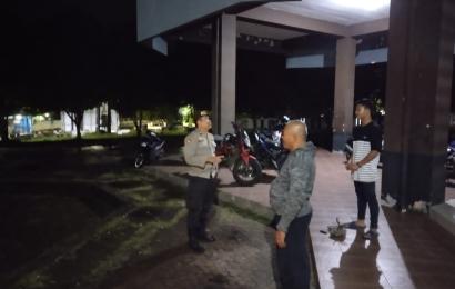 Patroli Dialogis Polsek Ratu Agung, Tegur Pemuda Nongkromg di GOR Sawah Lebar