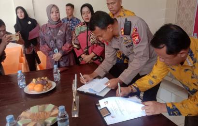 Sukseskan Pemilu 2024, Polres Kaur dan KPU Teken MoU