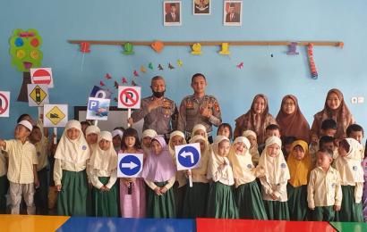 Satlantas Polres Mukomuko Sosialisasi Tertib Berlalu Lintas di Sekolah