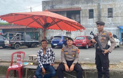 Patroli Dialogis di Kawasan Pasar Minggu, Personel Samapta Berikan Imbauan Kamtibmas