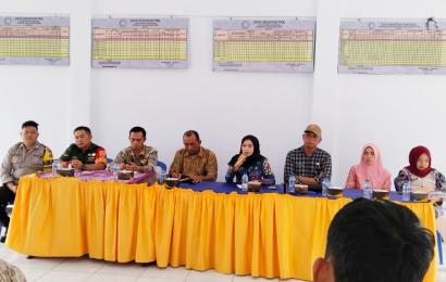 Bhabinkamtibmas Polsek Lebong Selatan Hadiri Penetapan  KPM BLT-DD 2023 Desa Bungin