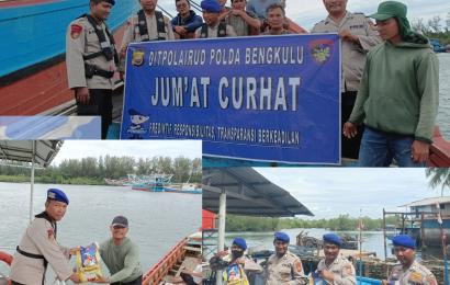 Seru! Jumat Curhat Ditpolairud Dilaut Sambil Bagikan Beras ke Nelayan