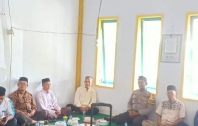 Bhabinkamtibmas Hadiri Pelantikan Pengurus Cabang Muslimat NU