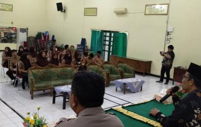 Binluh di MAN I, Sat Binmas Polresta Bengkulu Ajak Siswa Tunaikan "Janji Pelajar"