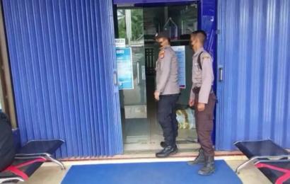 Personel Polsek Air Besi Saat Patroli di Objek Vital