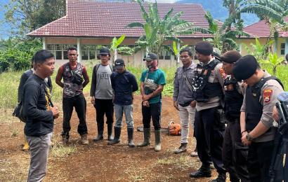 Cegah Konflik, Polres Lebong Lakukan Pengamanan Pembersihan Lahan Dibawah Jalur Transmisi SUTT