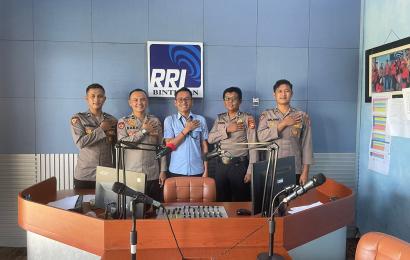 Polres Kaur Sosialisasikan Rekruitmen Polri Melalui RRI Bintuhan