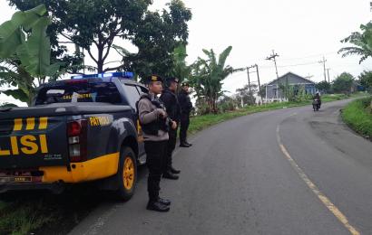 Sat Samapta Polres Rejang Lebong Laksanakan Patroli Rutin di Jalan Lintas Curup – Lubuk Linggau