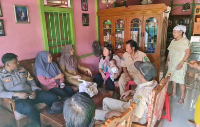 Bhabinkamtibmas Kunjungi Rumah Warga Penderita Stunting
